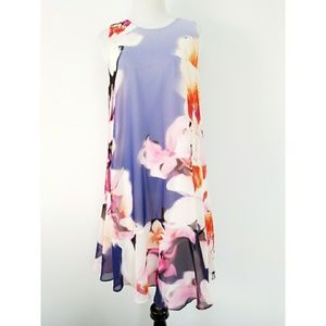 •☆FLASH SALE☆• Vince Camuto Floral Shift Dress